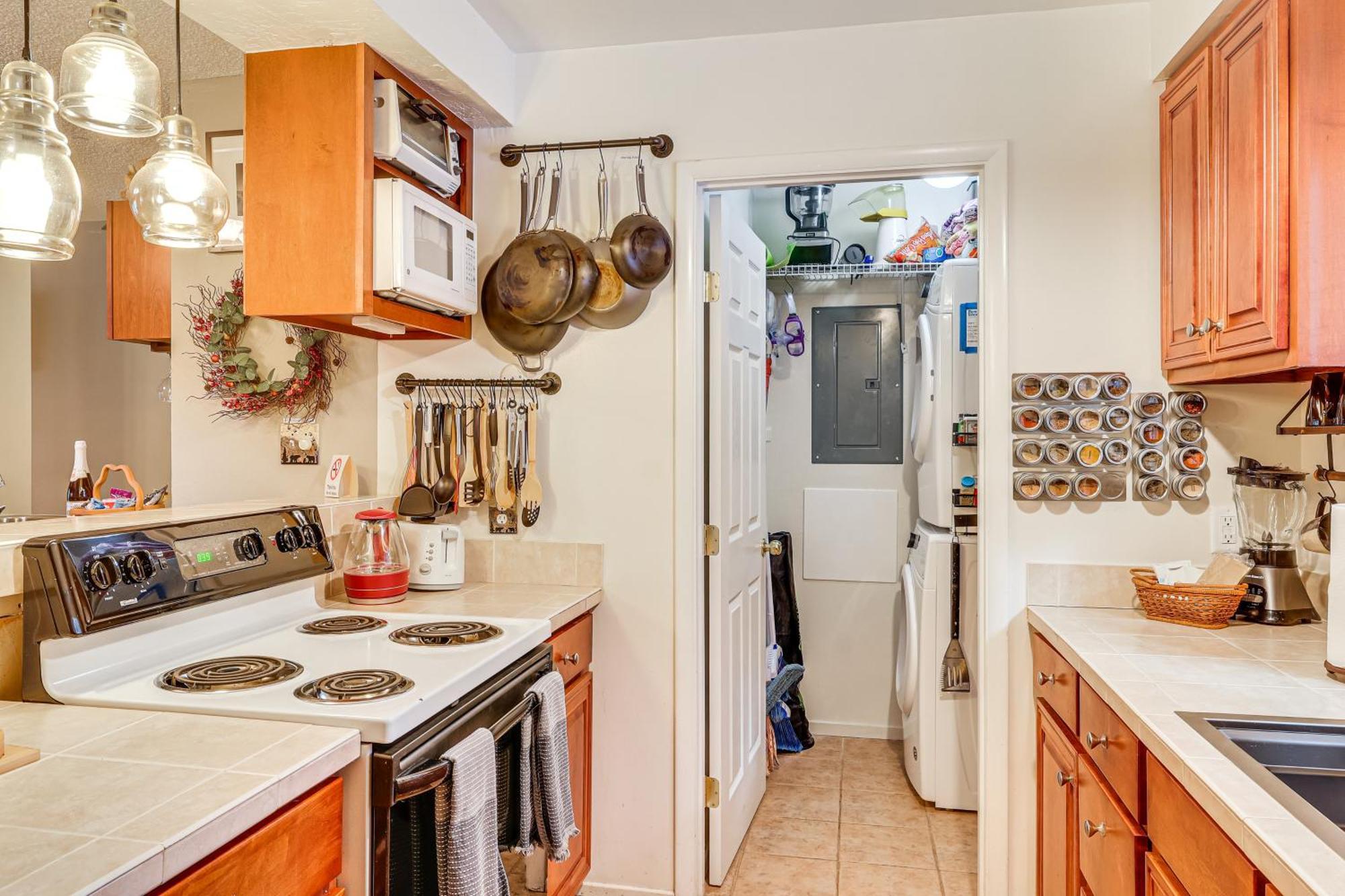 Incline Village Condo With Deck 1 Mi To Lake Tahoe Екстериор снимка